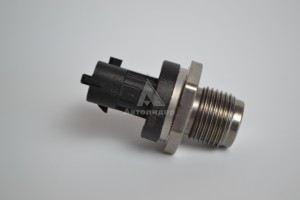 Датчик 0281002937