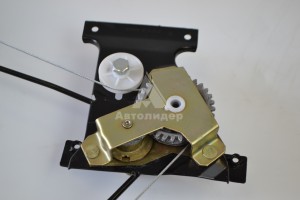 53205-6104011 Стеклоподъемник ЕВРО левый 53205-6104011