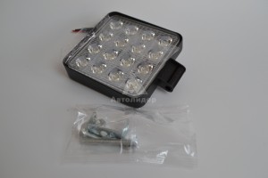 Фонарь светодиодный 48 W квадр. 10-30 v