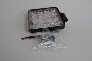 Фонарь светодиодный 48 W квадр. 10-30 v рассеян