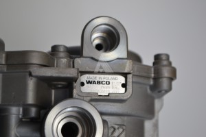 4802040020 Кран DAF MAN MERCEDES IVECO SCANIA управления тормозами прицепа WABCO ОРИГИНАЛ 4802040020