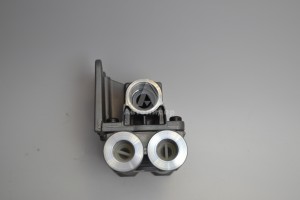 9735000510 Кран DAF SCANIA RENAULT быстрого растормаживания 12Bar (5 выходов) WABCO ОРИГИНАЛ 9735000510