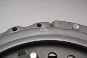 184-1601090 Диск нажимной сцепления (корзина) "RADLINE" 184-1601090