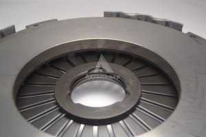 182-1601090 Диск нажимной сцепления (корзина) "RADLINE" 182-1601090